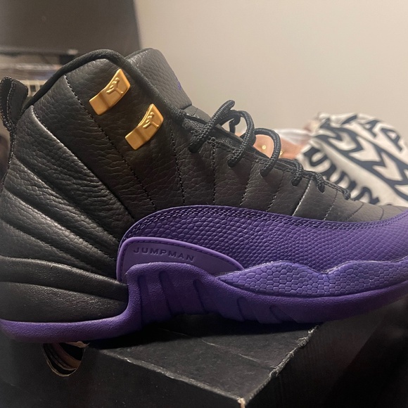 Jordan Retro 12 Youth Size 6